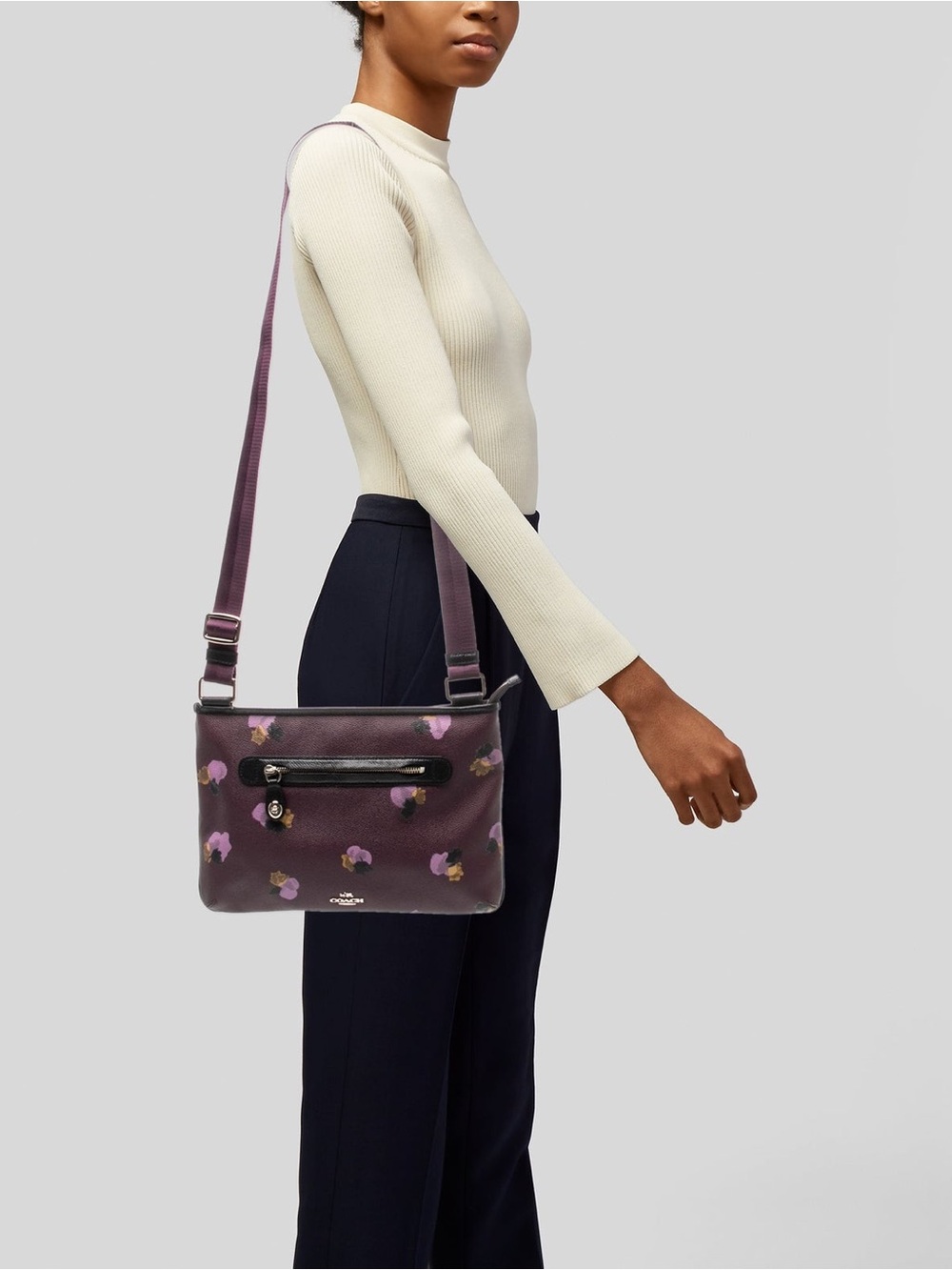 COACH TAYLOR CROSSBODY IN FLORAL PRINT COATED CANVAS Plum Purple - Picture 3 of 10